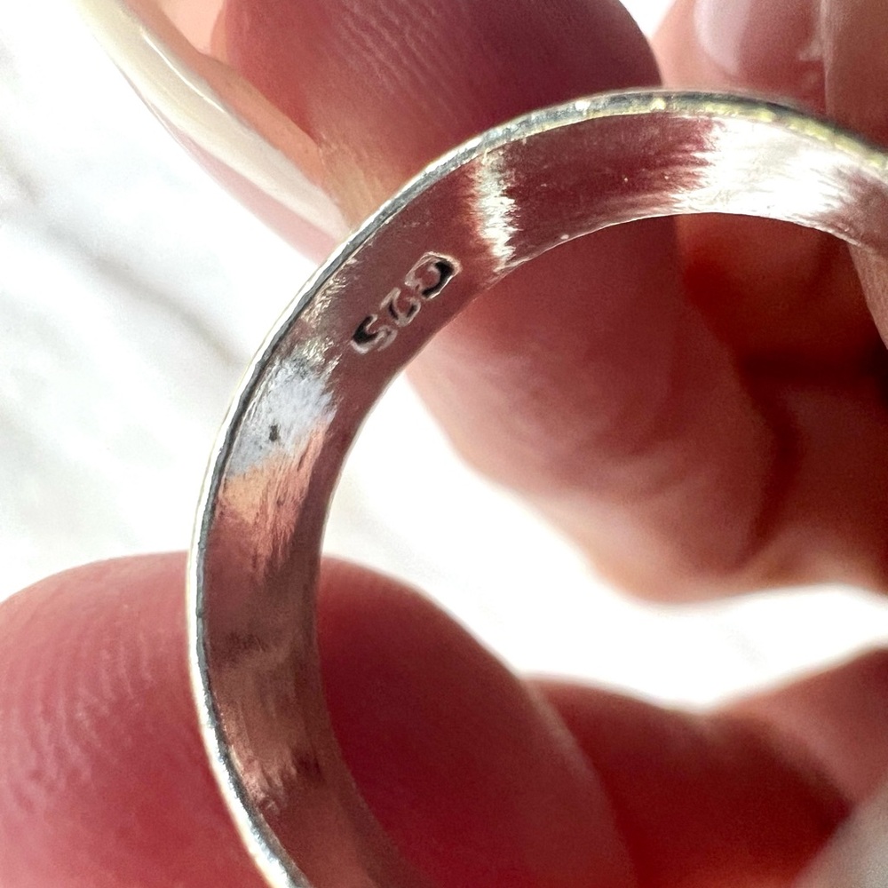 925 Dark Flash Labradorite Eagle Thunderbird Ring… - image 6